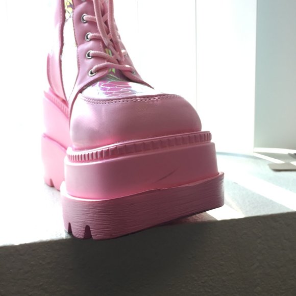 PRE LOVED - Cape Robbin Pink Poison Platforms Boots in Pink/9 - SH217 - Picture 5 of 7